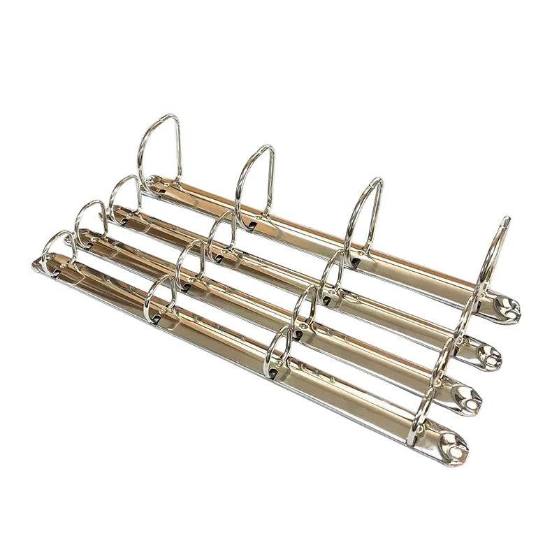 A4 Ringbuchmechanik aus Metall mit 4 D-Ringen â€“ Silber